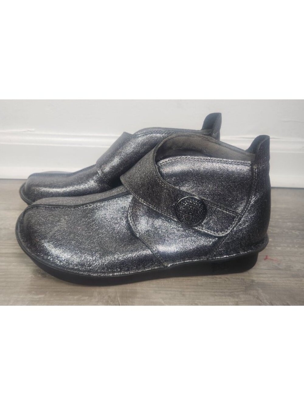 Alegria Women's Sz. 38 Caiti Ankle Boots Graphite Metallic Silver Cat-188